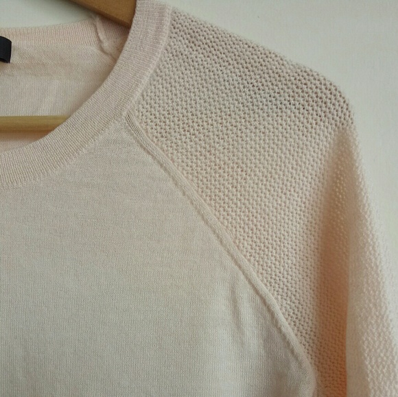 J. Crew 3/4 sleeves lightweight peach sweater, size XXS - Picture 2 of 3